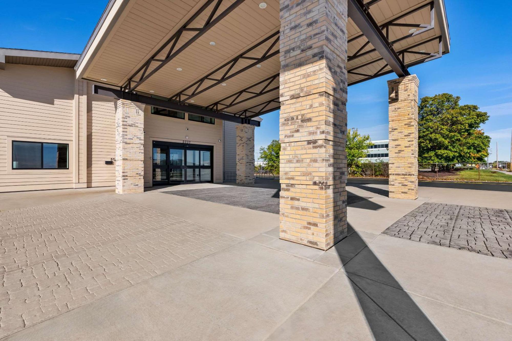 Clarion Pointe Milwaukee Exterior foto
